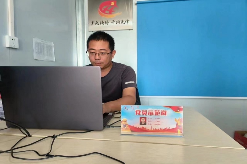党员示范岗┃亮身份树标杆，，，，，，，争当开路先锋